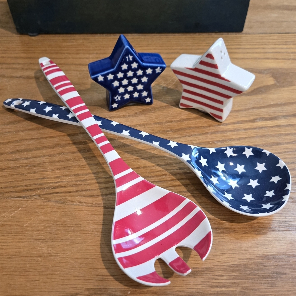 15 Pc Patriotic Tier Tray Decor Set - Picture 4 of 8